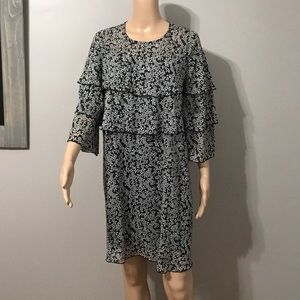 Who What Wear Black and White Ruffled Midi Dress